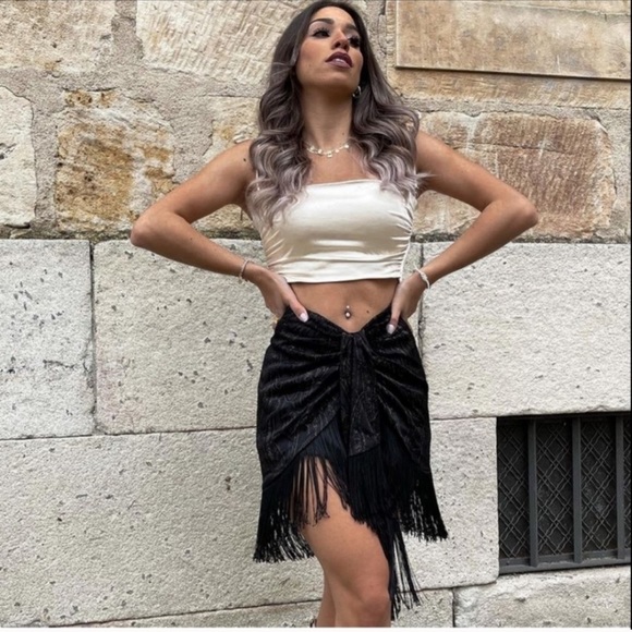 NWT ZARA Printed Sarong Fringe Skirt XS BloggerFav - Picture 3 of 16